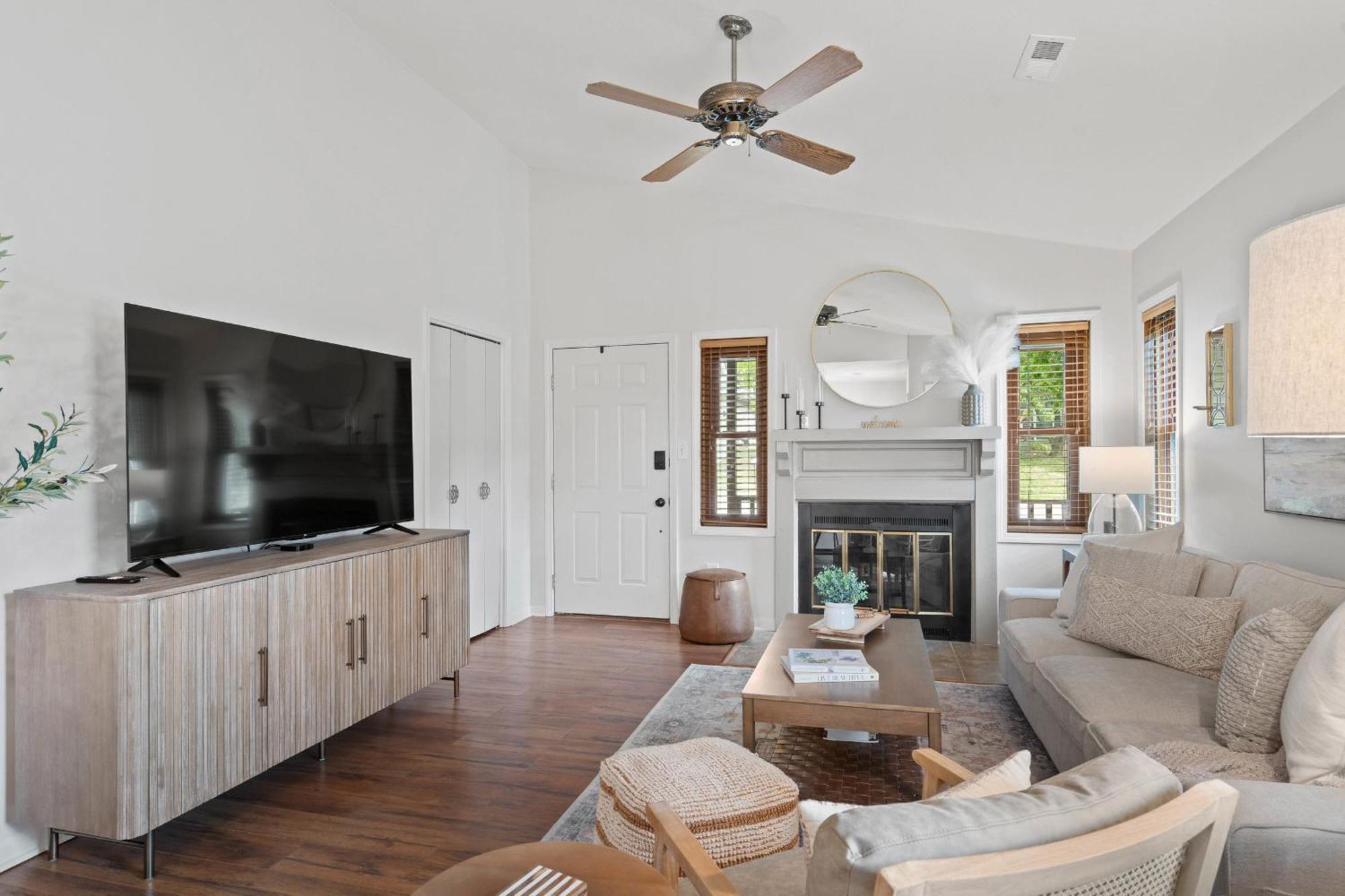 1 5 Miles To Mizzou ~ Spacious & Updated Home~ Columbia Exterior foto